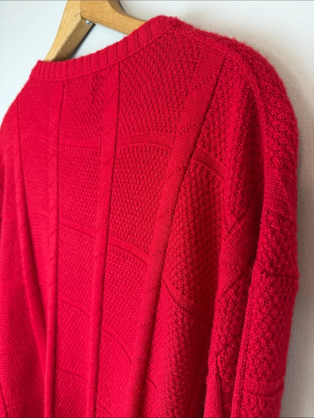 Vintage Christian Dior Monsieur Red Textured Knit Sweater XL Made in USA 90s